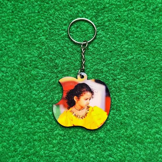 🎁 Custom Printed Photo Keychains – Round, Rectangle, Apple Shape | Personalized Gift by Udho